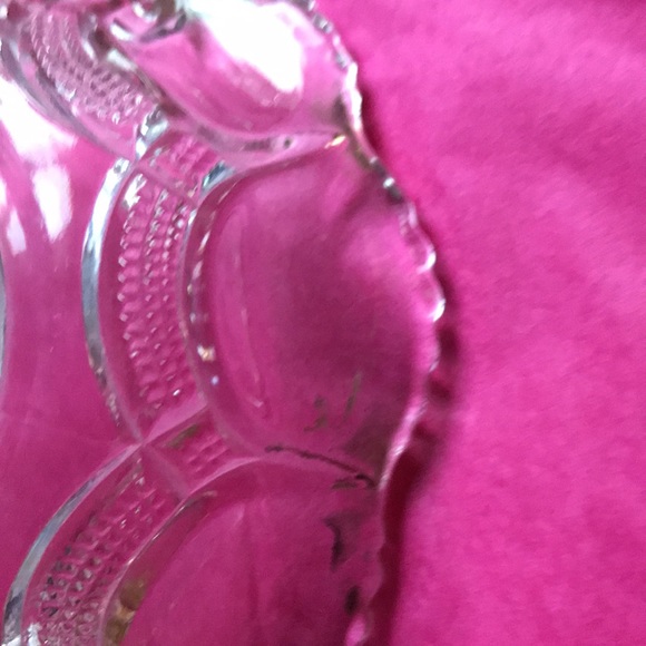 Vintage pressed glass desert bowls gold trim - Picture 6 of 10